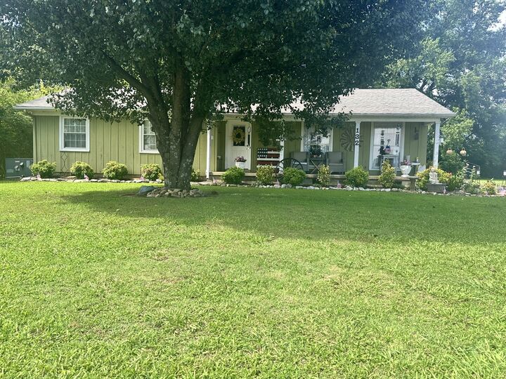 Property Photo: 132 Jackson St TN 38464