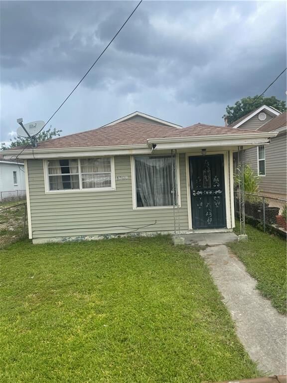 Property Photo: 1307 Solon Street LA 70053