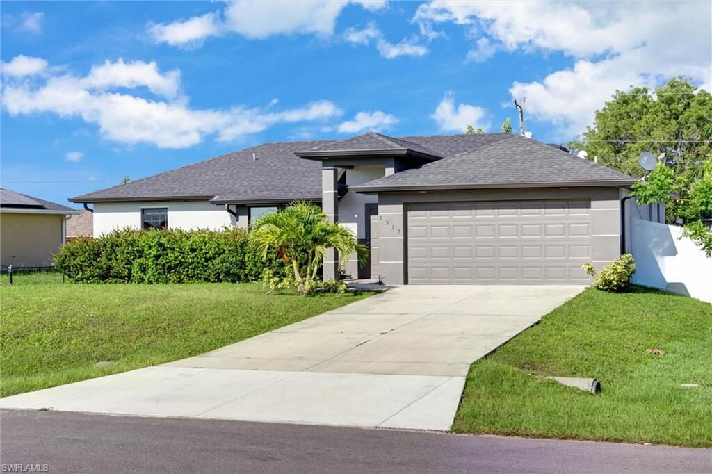 Property Photo: 1317 NE 4th Pl FL 33909