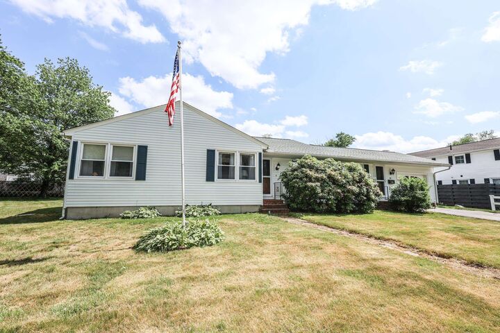 Property Photo:  68 Robinson Road  NH 03060 