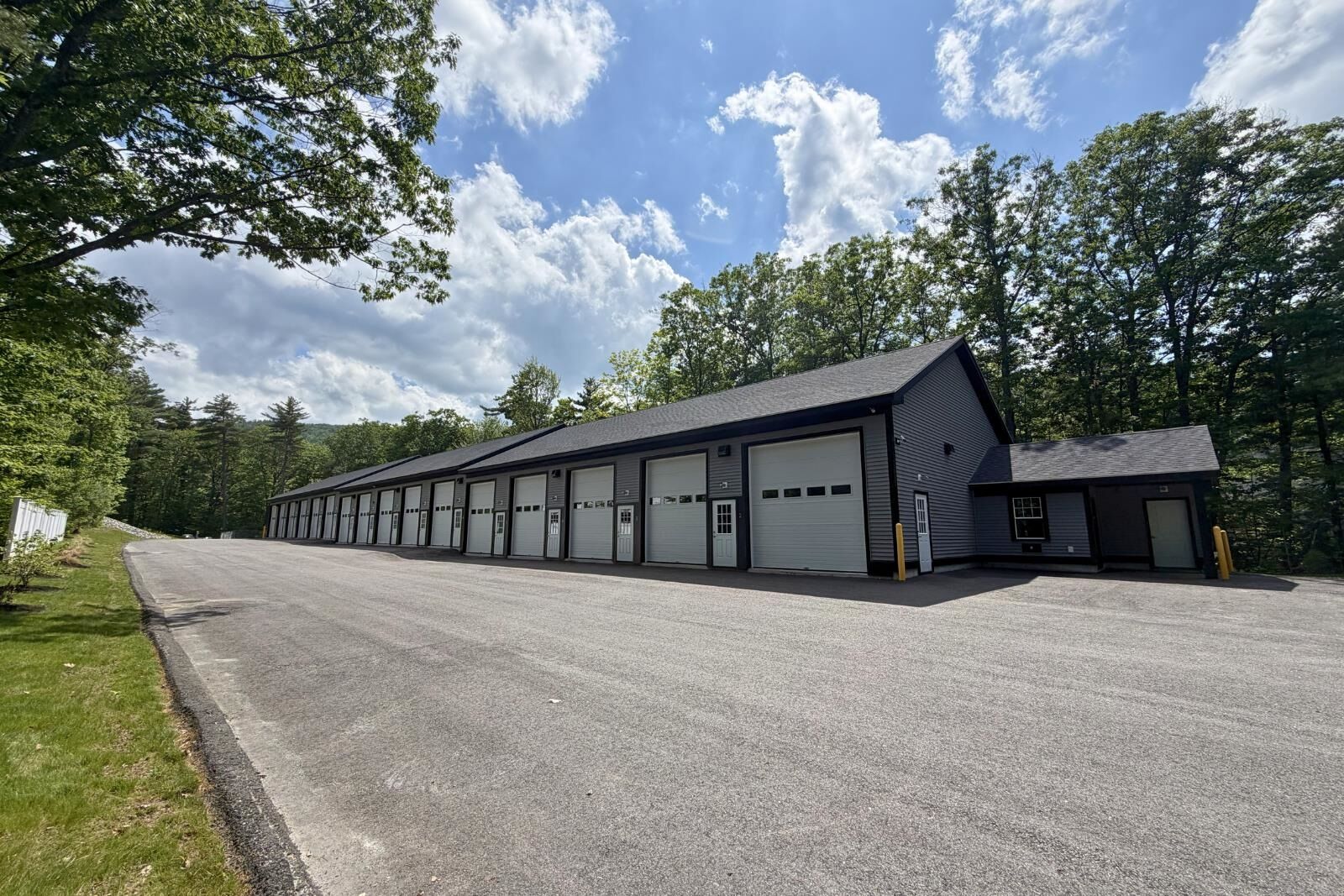 Property Photo: 2685 Lake Shore Road NH 03249