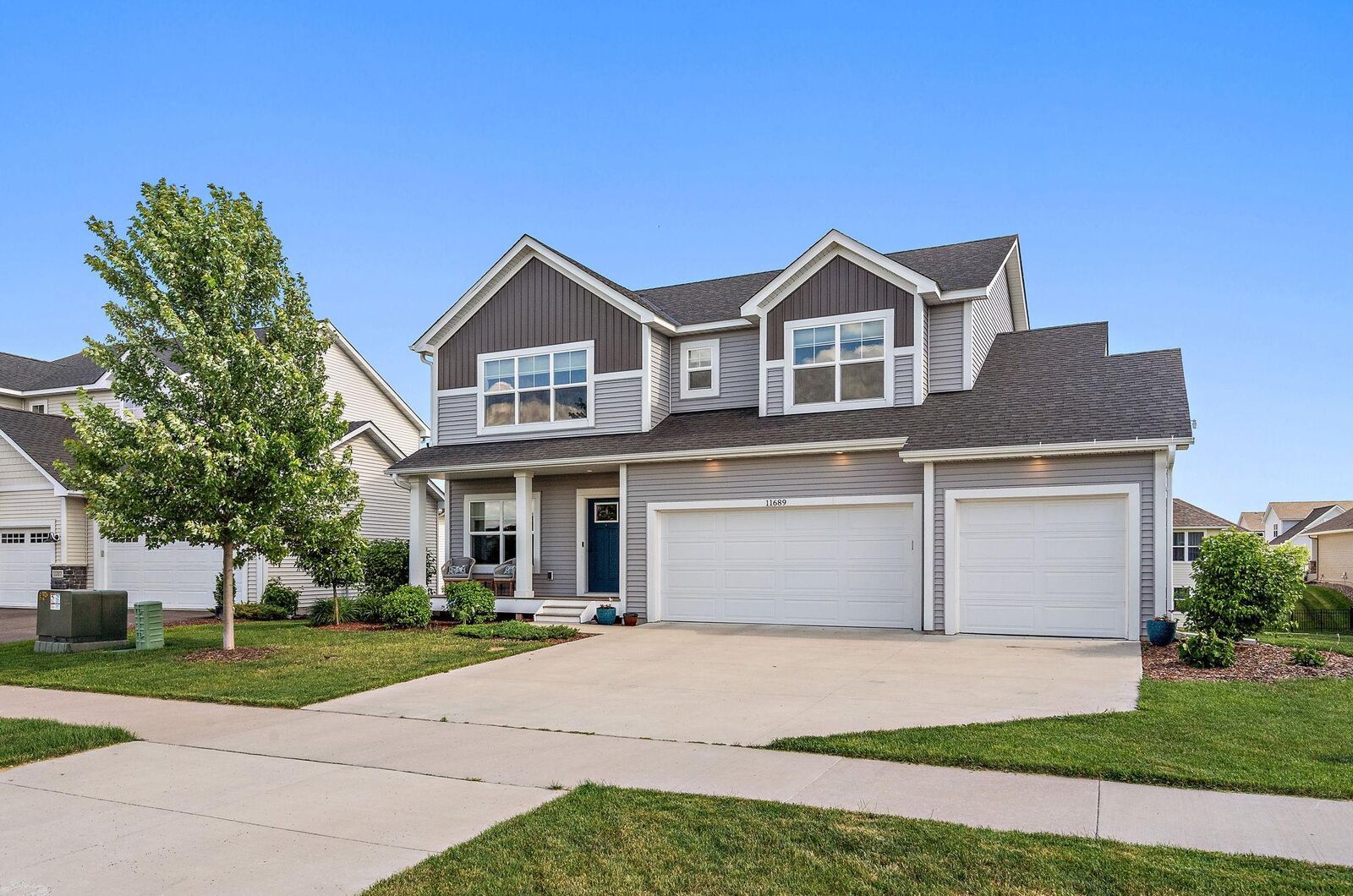 Property Photo:  11689 35th Street N  MN 55042 