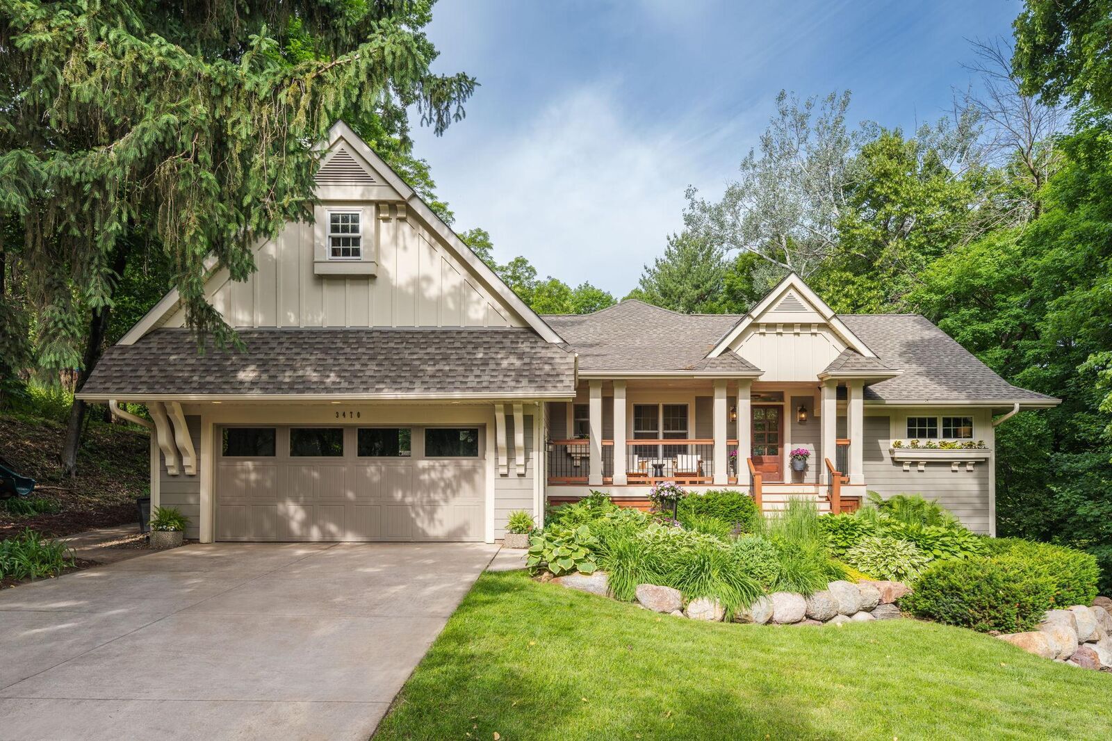 Property Photo: 3470 Hamilton Avenue MN 55391