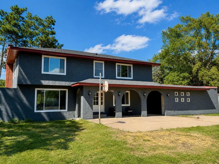 Property Photo:  2663 S Coon Creek Drive  MN 55304 