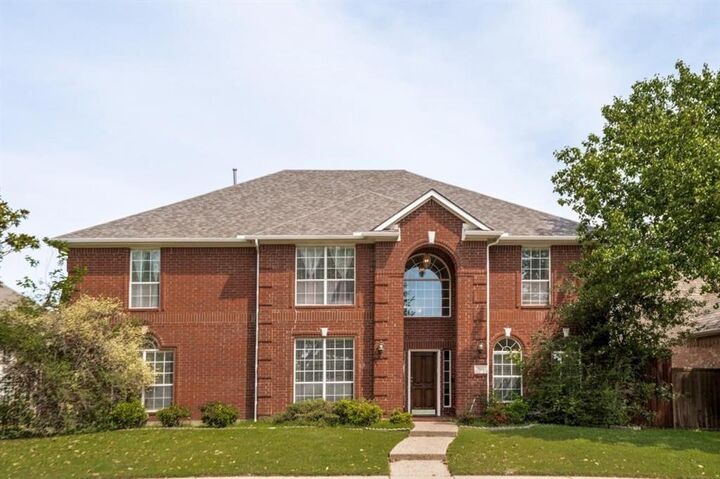 Property Photo: 7531 Maribeth Drive TX 75252