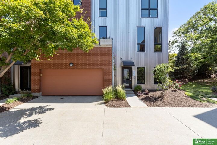 Property Photo:  1237 Marcy Plaza  NE 68108 