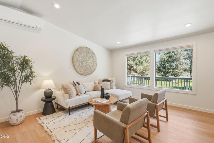 Property Photo: 20422 Bullblock Road OR 97702