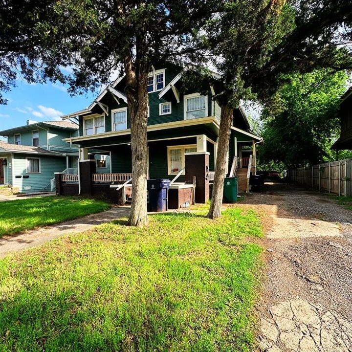 Property Photo:  2224 NW 16th Street B  OK 73107 