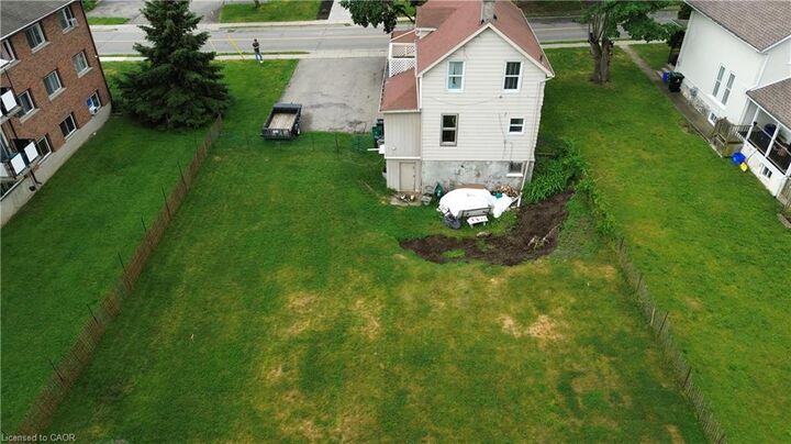 Property Photo: 841 Duke Street ON N3H 3T8