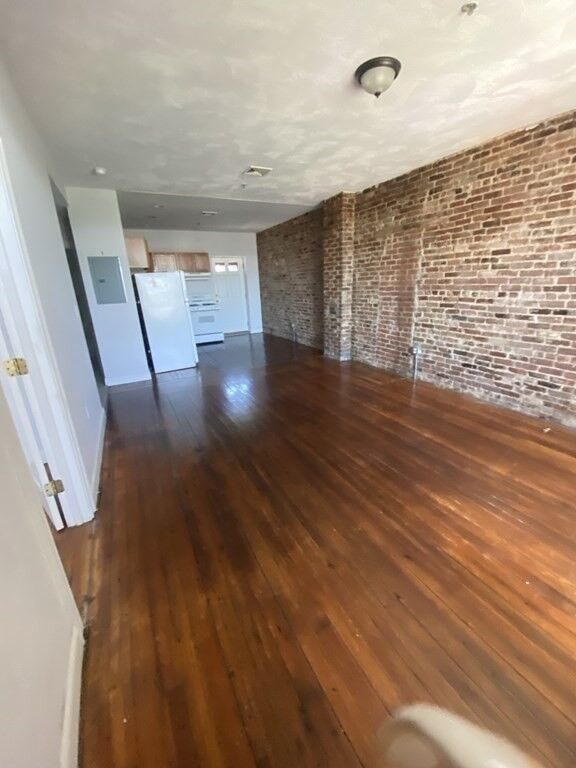Property Photo:  179 Winnisimmet 5  MA 02150 