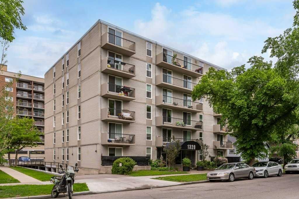 Property Photo:  1328 13 Avenue SW 503  AB T3C 0T3 