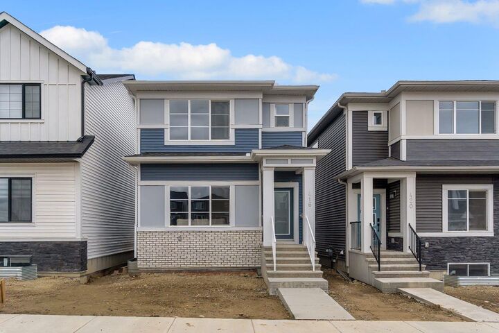 416 Lewiston Landing NE — photo 1