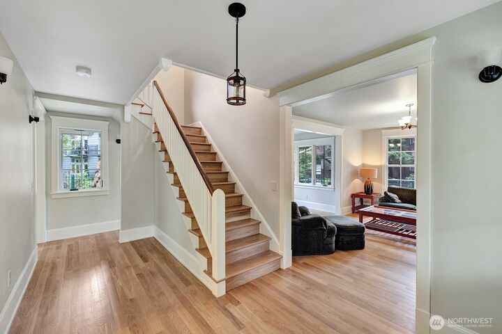 Property Photo: 1708 18th Avenue WA 98122