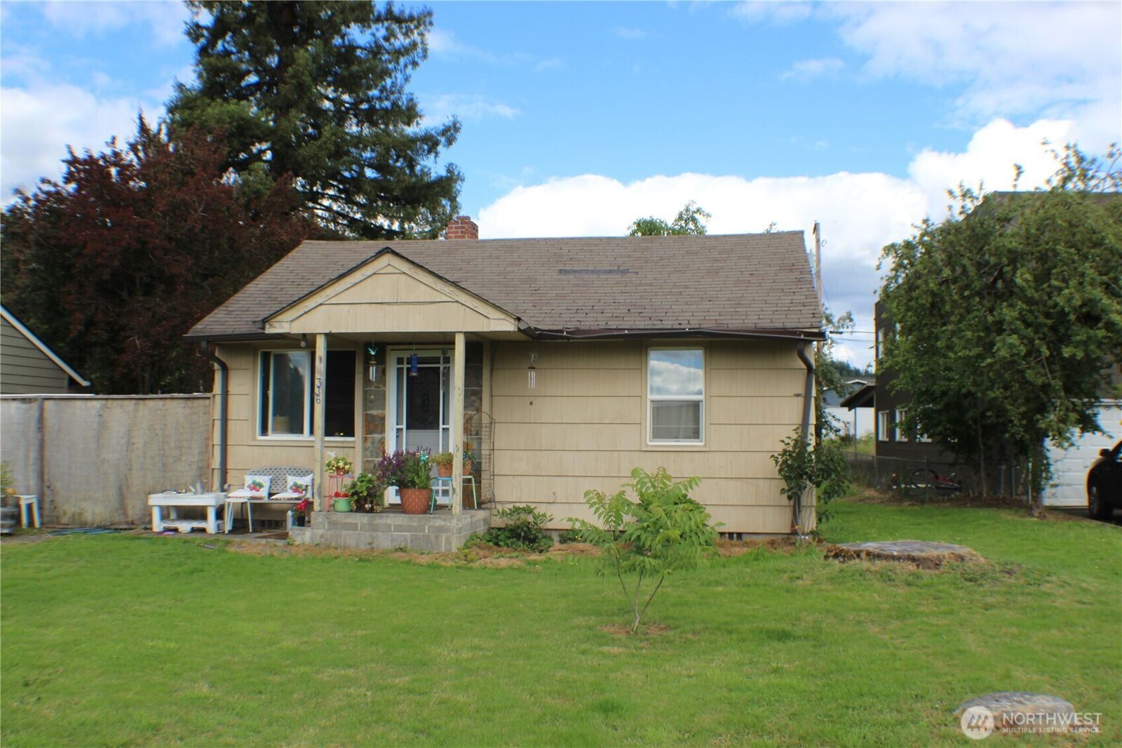 Property Photo:  336 SW 15th Street  WA 98532 