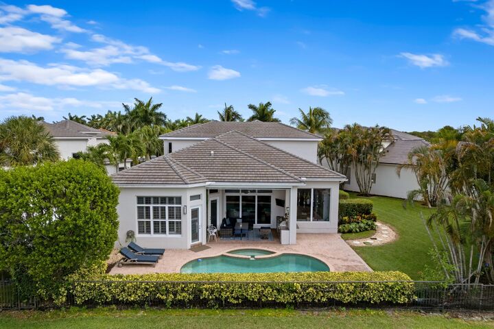Property Photo: 357 Vizcaya Drive FL 33418