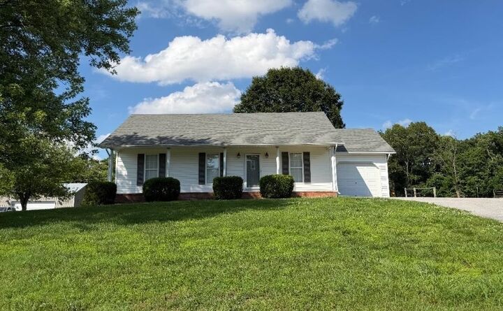 Property Photo: 1570 Park City Glasgow Road KY 42141