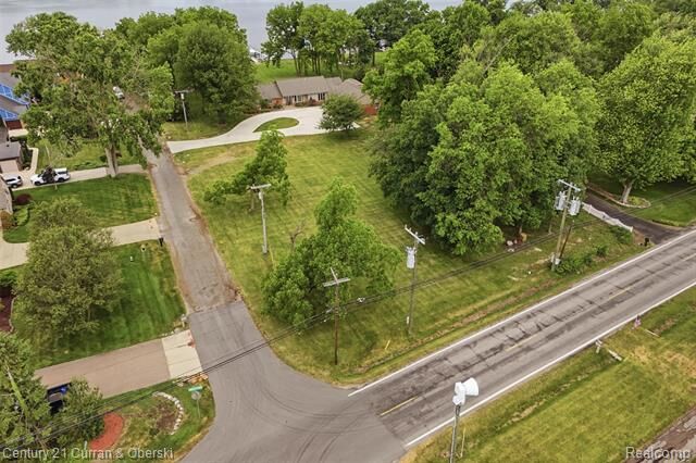 Property Photo:  00 Southpointe  MI 48138 