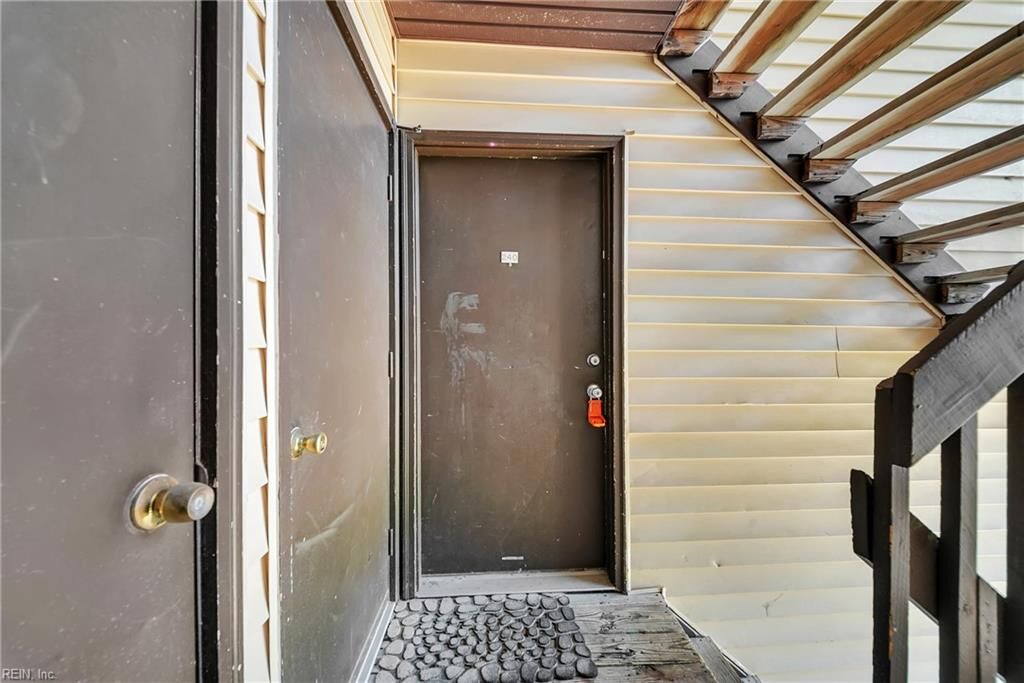 Property Photo:  240 Pacific Dr  VA 23666 