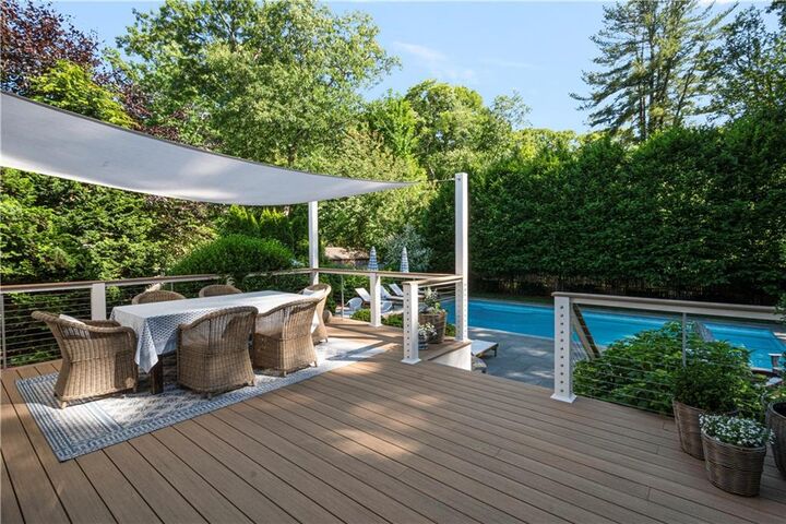Property Photo:  3 Oak Manor Drive  RI 02806 