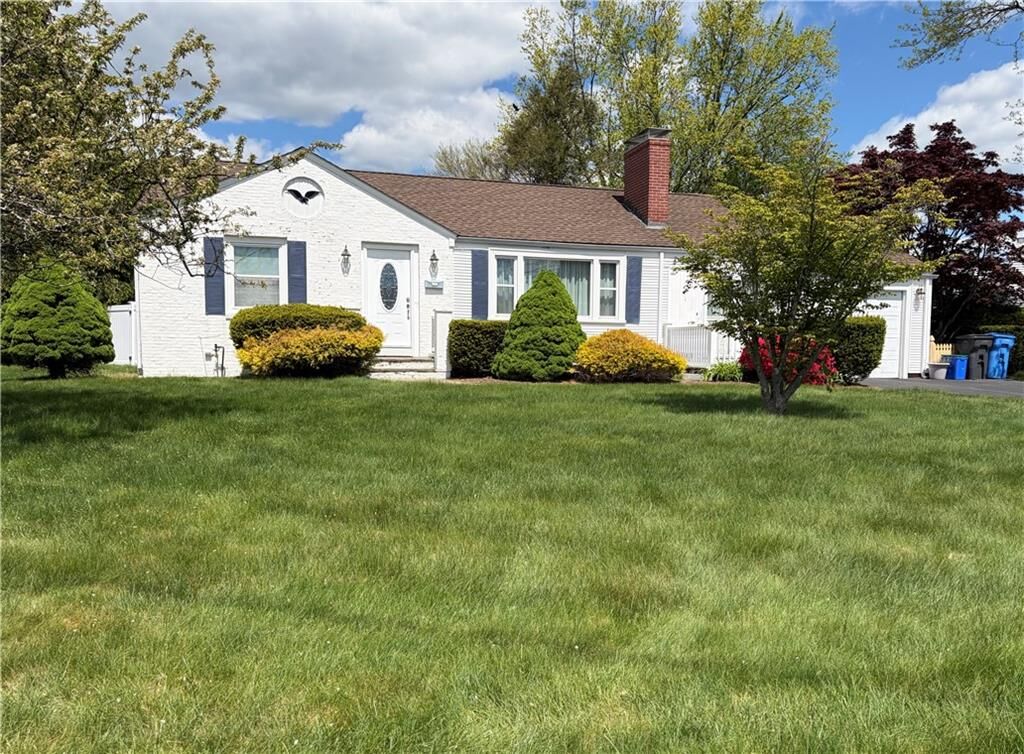 Property Photo:  52 Elm Drive  RI 02920 