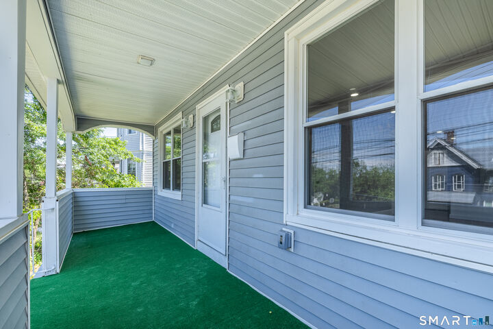 Property Photo:  1025 Townsend Avenue  CT 06511 
