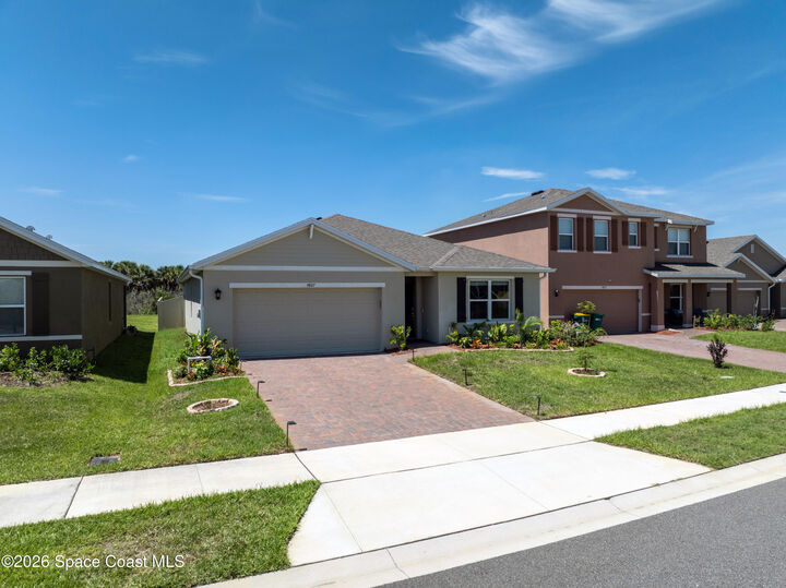 Property Photo:  4867 Barr Street  FL 32904 