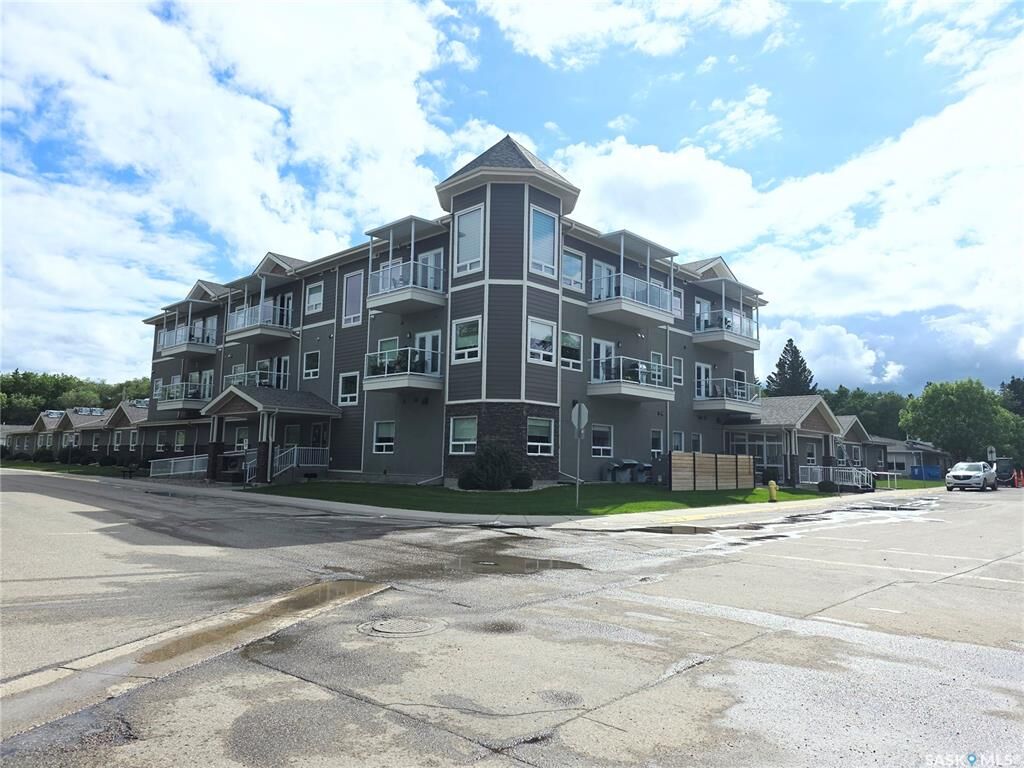 Property Photo:  510 4th Avenue 203  SK S0K 3R0 