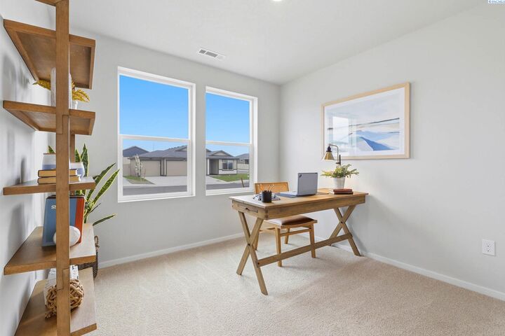 Property Photo:  11224 Buckingham Drive  WA 99301 