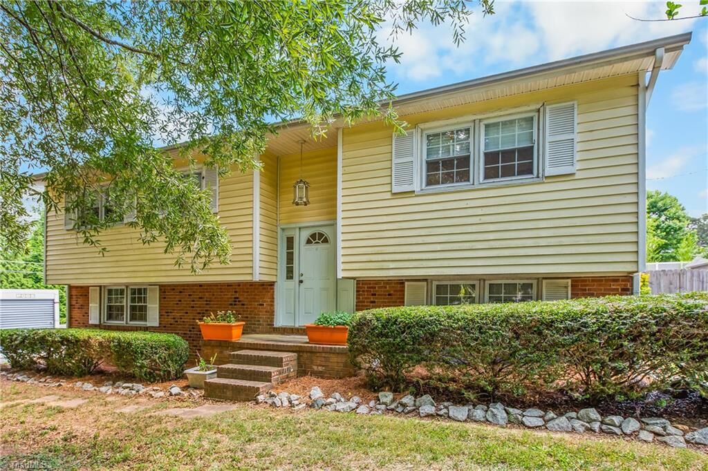 Property Photo:  3673 Pine Ridge Drive  NC 27370 
