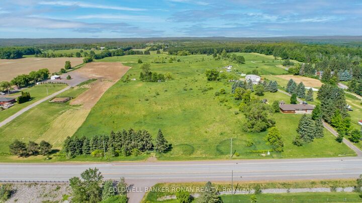 Photo de la propriété:  1420 County Road 50 N/A  ON L9G 0E2 