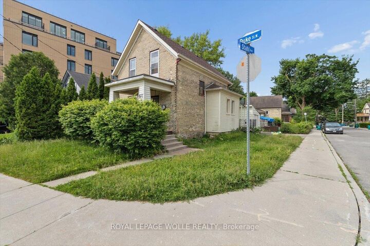Property Photo: 427 Duke Street W ON N2H 3Y6
