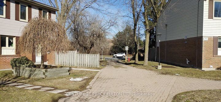 Property Photo: 270 Timberbank Main &Amp 2nd Boulevard 132 ON M1W 2M1