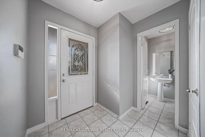 Property Photo:  23 Arabia Gate  ON L6R 2N9 