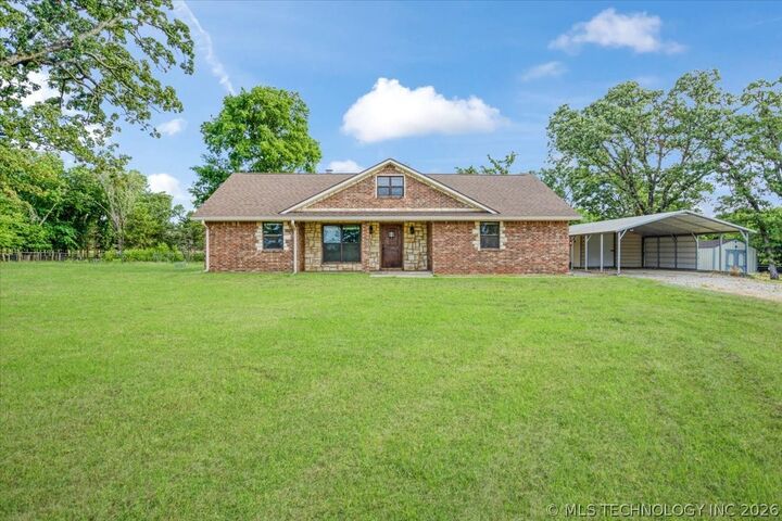 Property Photo: 7939 W G Bar Road OK 74525