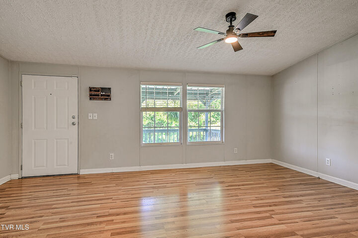 Property Photo:  195 Derby Drive  TN 37660 