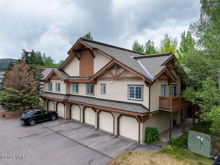 Property Photo:  905 Crazy Horse Circle  CO 81632 
