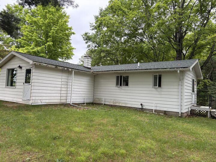 Property Photo:  1374 North Somers Road  MI 48742 