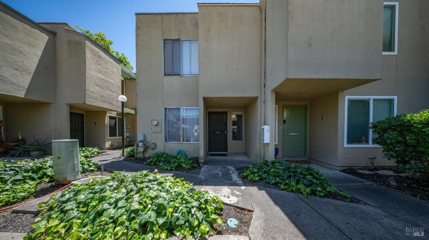 Property Photo:  3092 Yulupa Avenue  CA 95405 