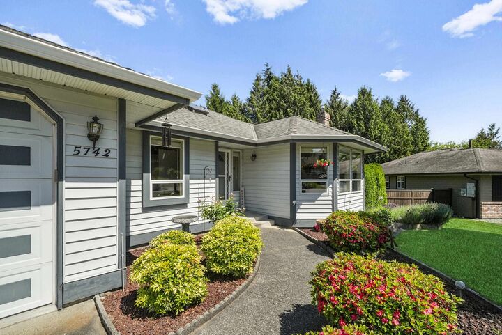 Property Photo: 5742 190 Street BC V3S 7M5