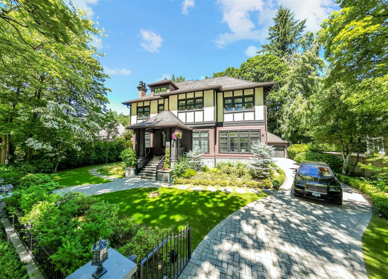 Property Photo: 1341 Matthews Avenue BC V6H 1W7