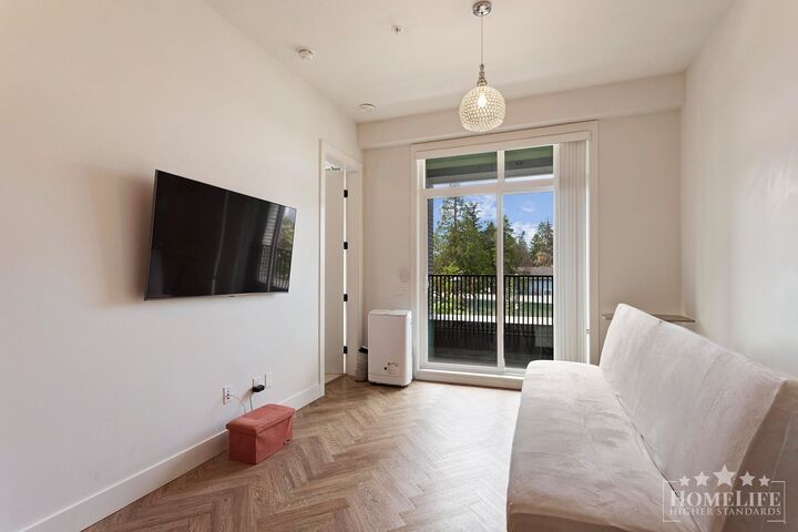 Property Photo:  13929 105 Boulevard 203  BC V3T 5R9 