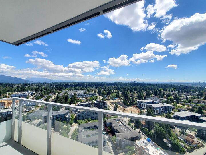 Property Photo: 567 Emerson Street 3202 BC V3J 0M8