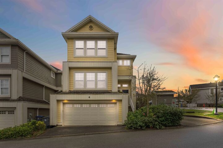 Property Photo: 3495 147A Street 4 BC V4P 0C9