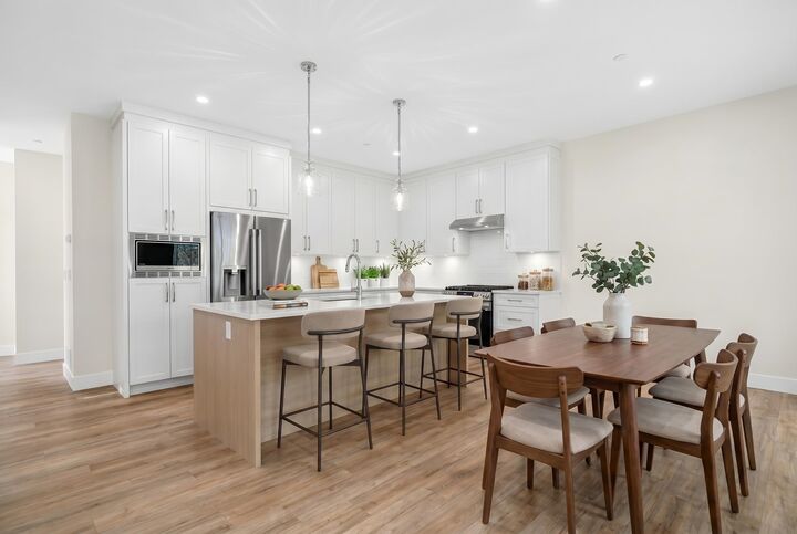 Property Photo:  13618 231 Street  BC V2X 0S2 