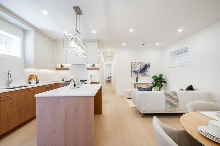 Property Photo: 1845 E 51st Avenue 2 BC V5P 1W1