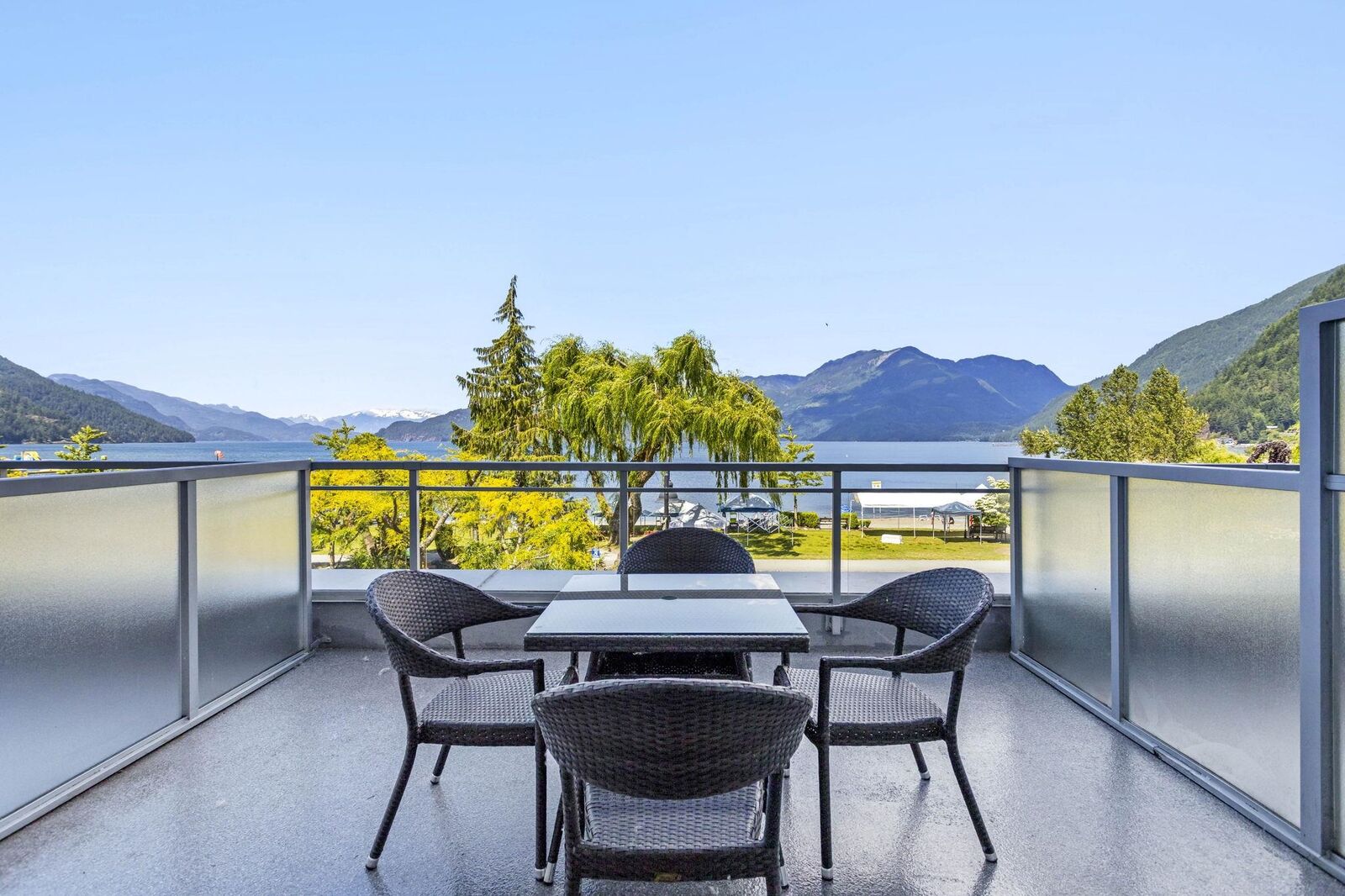 Property Photo: 160 Esplanade Avenue 206C BC V0M 1K0