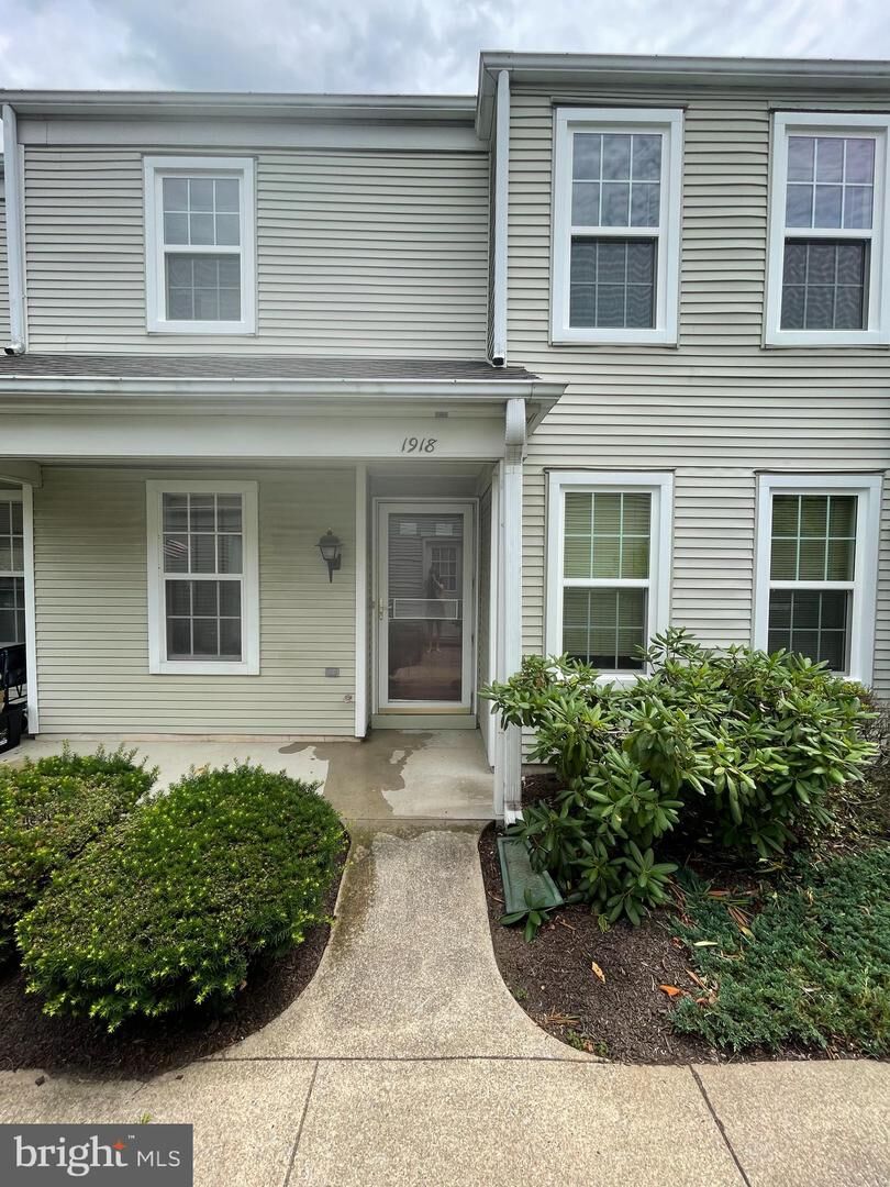 Property Photo:  1918 Wexford Road  PA 17078 