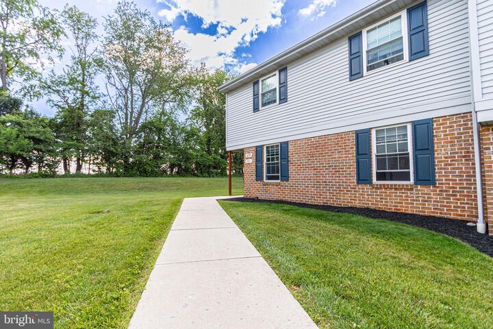 Property Photo:  1701 Long Drive 216  PA 17406 