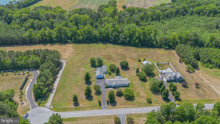 Property Photo: 36042 Country Lane DE 19945