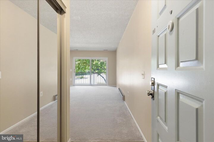 Property Photo:  15300 Pine Orchard Drive 85-2E  MD 20906 